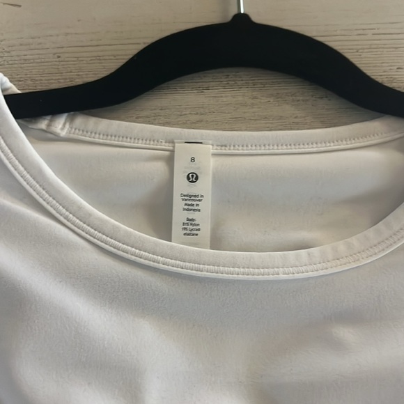 Lululemon white long sleeve Size 8 - Picture 3 of 5